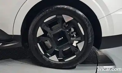 Kia Canival 2024 2.2 гидро в Москве № 1832076, миниатюра 7