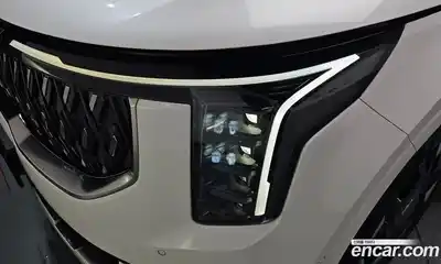 Kia Canival 2024 2.2 гидро в Москве № 1832076, миниатюра 8