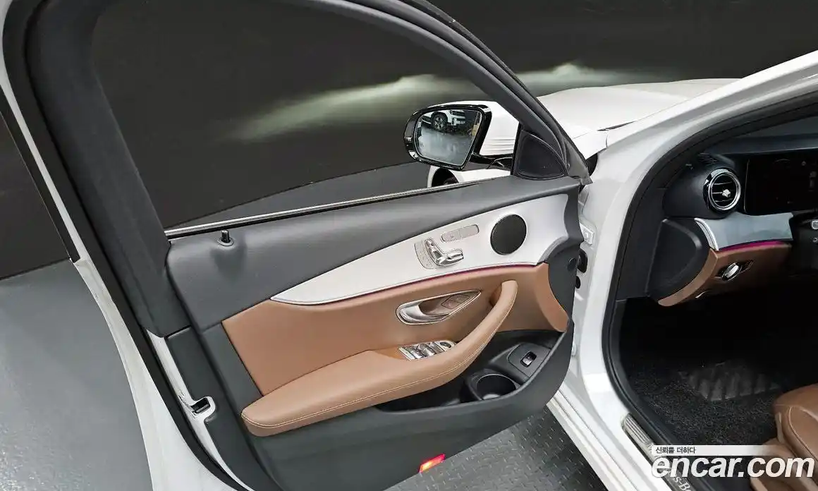 Mercedes-Benz E-Class 2021 2.0 гидро в Москве № 1832912, фото 13