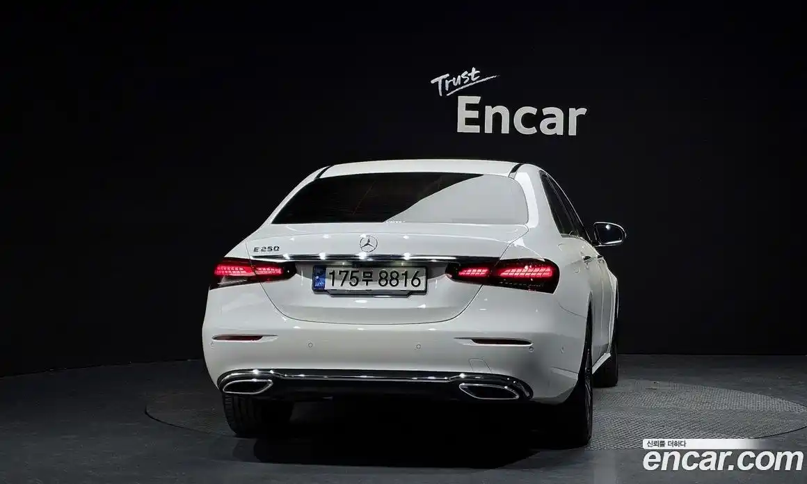 Mercedes-Benz E-Class 2021 2.0 гидро в Москве № 1832912, фото 3
