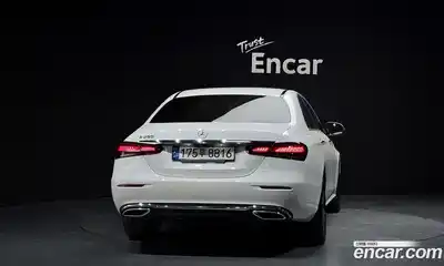 Mercedes-Benz E-Class 2021 2.0 гидро в Москве № 1832912, миниатюра 3