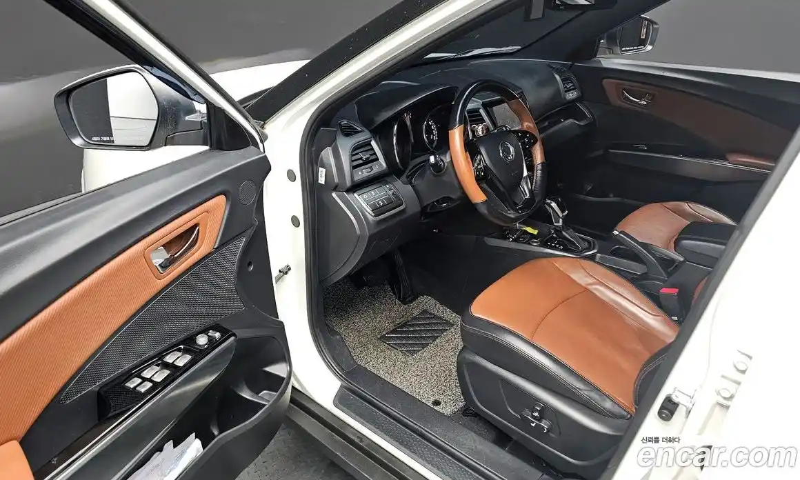 SsangYong TIBOLI 2018 1.6 гидро в Москве № 1833243, фото 12