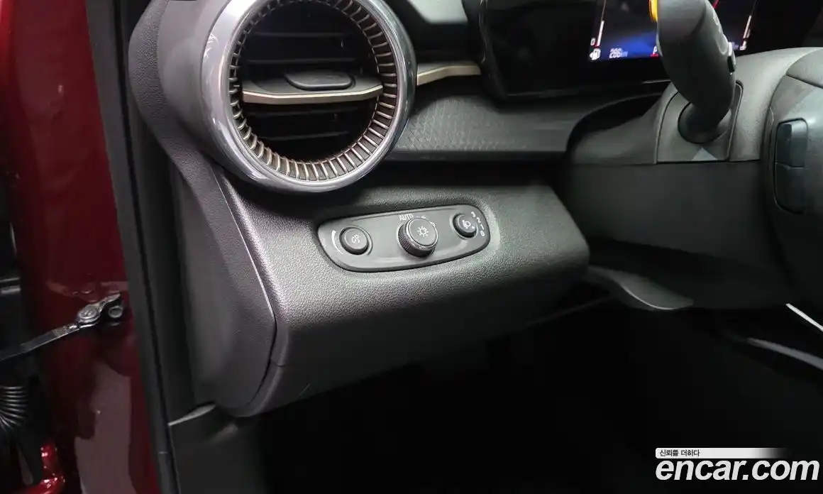 Chevrolet Trax 2023 1.2 гидро в Москве № 1833470, фото 21