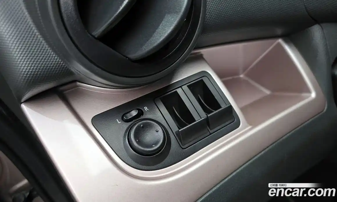 Chevrolet Spark 2012 1.0 гидро в Москве № 1833852, фото 24