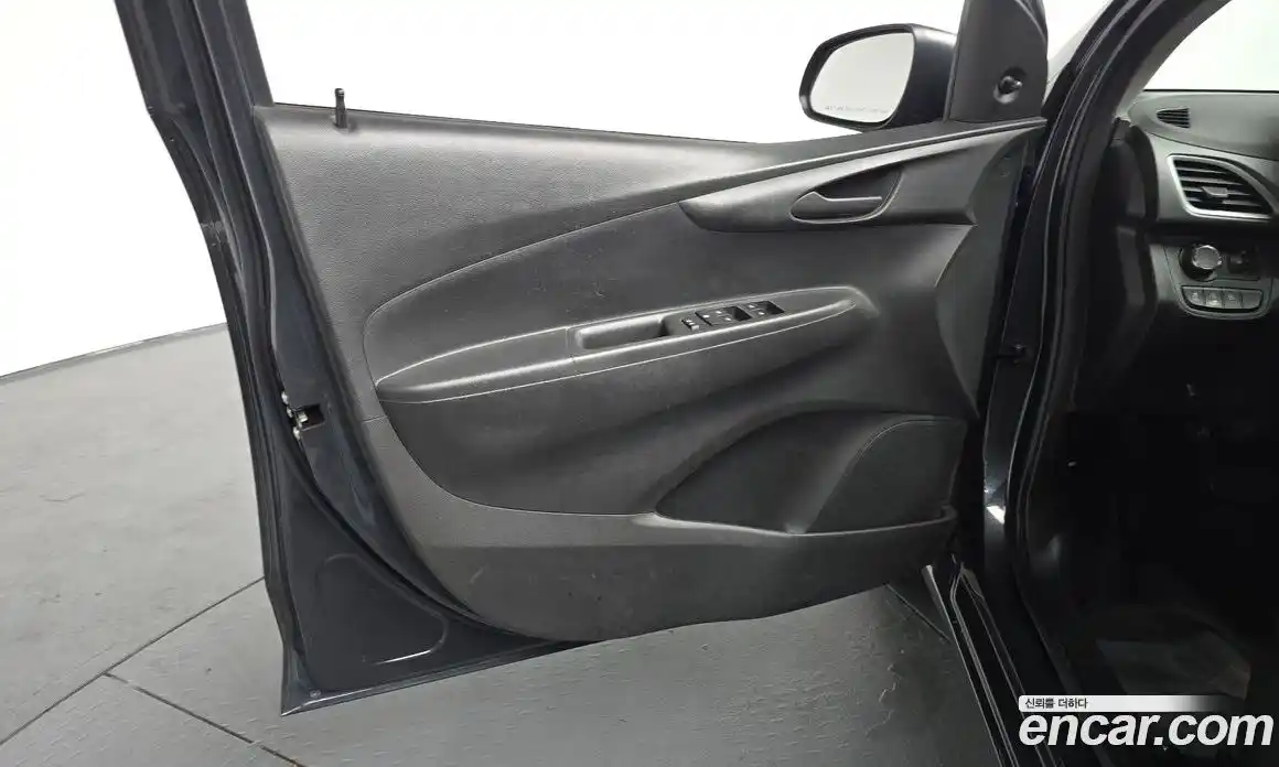 Chevrolet Spark 2018 1.0 гидро в Москве № 1834093, фото 13