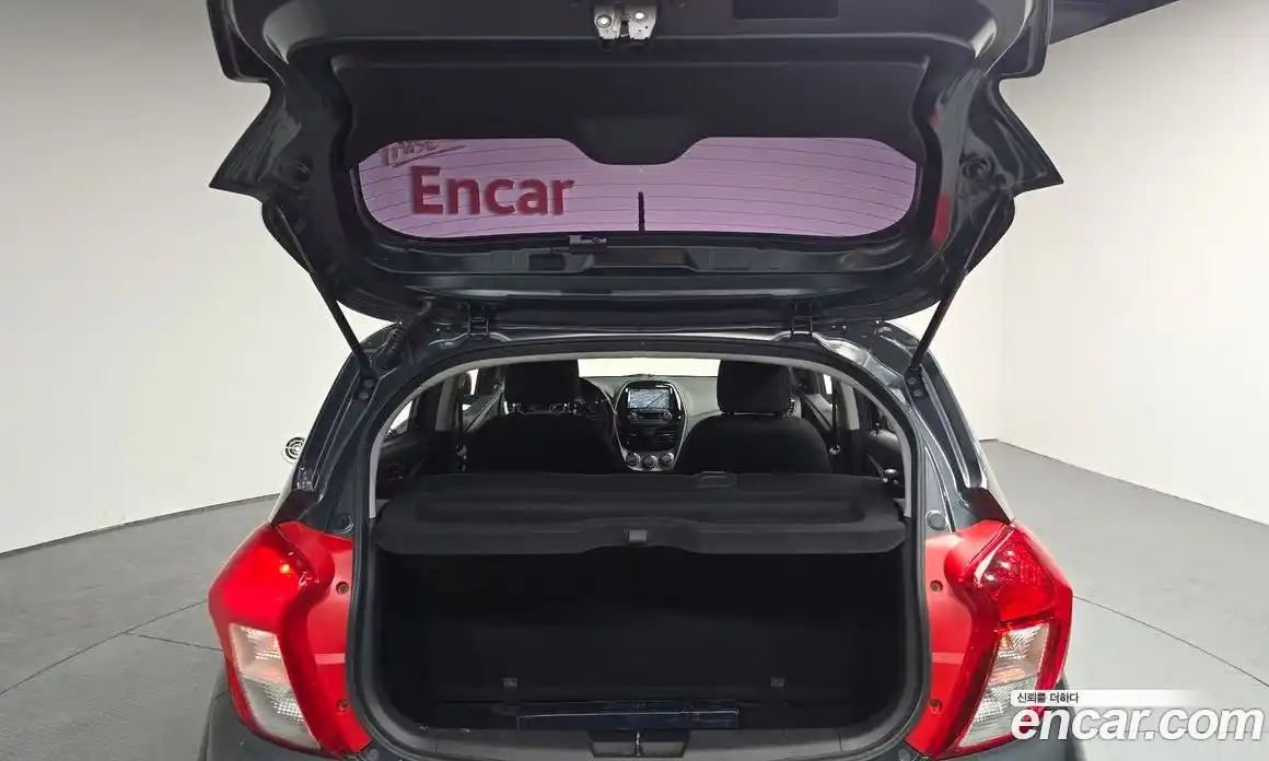Chevrolet Spark 2018 1.0 гидро в Москве № 1834093, фото 25