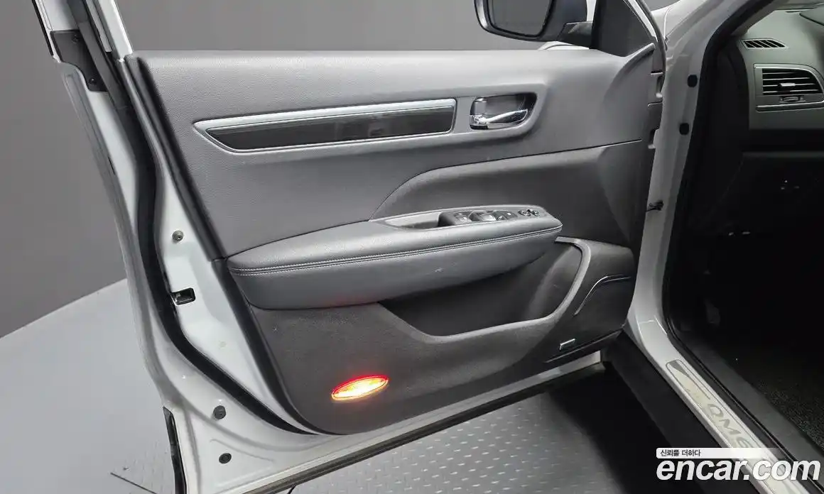 Renault QM6 2019 2.0 гидро в Москве № 1834613, фото 14