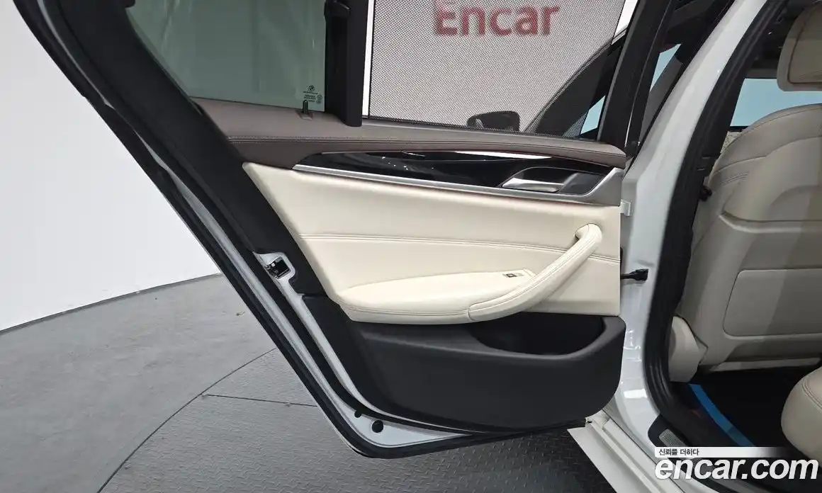 BMW 5-Series 2019 2.0 гидро в Москве № 1835560, фото 14