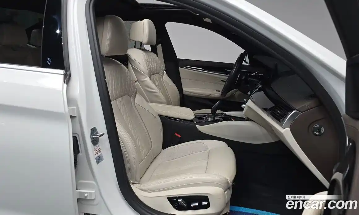 BMW 5-Series 2019 2.0 гидро в Москве № 1835560, фото 16