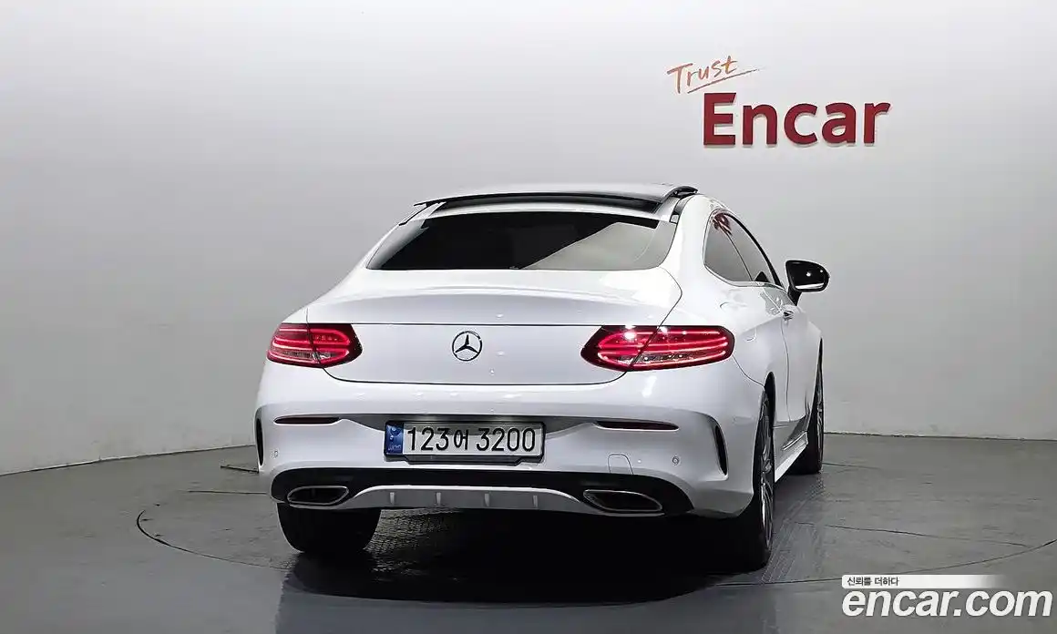 Mercedes-Benz C-Class 2018 2.0 гидро в Москве № 1836148, фото 4