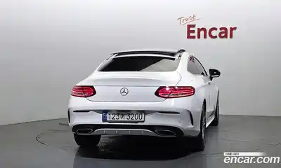Mercedes-Benz C-Class 2018 2.0 гидро в Москве № 1836148, миниатюра 4