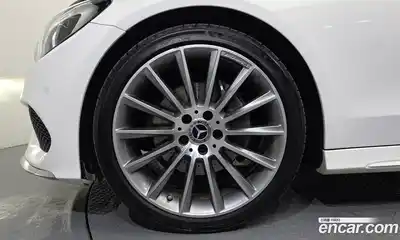 Mercedes-Benz C-Class 2018 2.0 гидро в Москве № 1836148, миниатюра 5