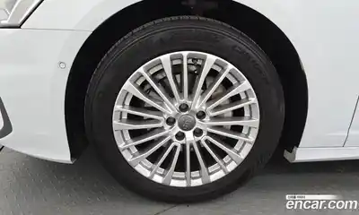 Audi A6 2021 2.0 гидро в Москве № 1836405, миниатюра 5