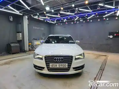 Audi S8, 2013