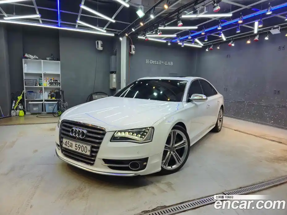 Audi S8 2013 4.0 гидро в Москве № 1836593, фото 3