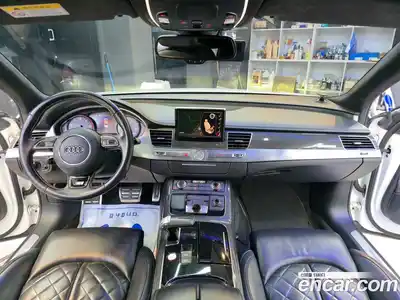 Audi S8 2013 4.0 гидро в Москве № 1836593, миниатюра 7