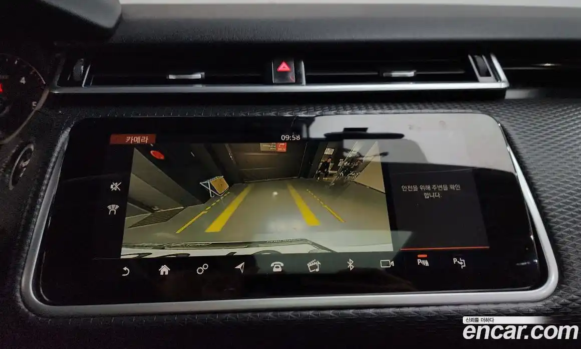 Land Rover Range-Rover Velar 2019 2.0 гидро в Москве № 1837320, фото 14