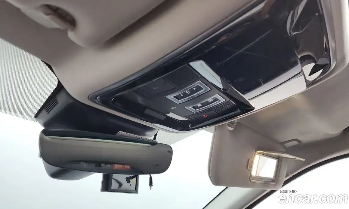 Land Rover Range-Rover Velar 2019 2.0 гидро в Москве № 1837320, фото 16