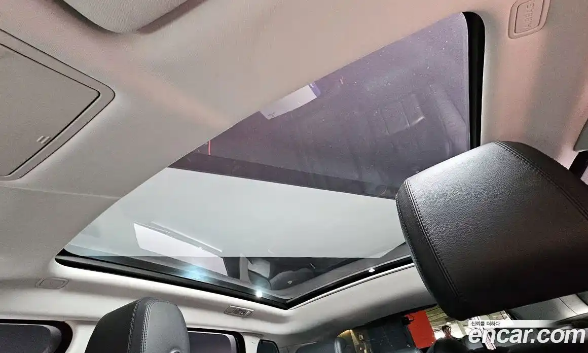 Land Rover Range-Rover Evoque 2017 2.0 гидро в Москве № 1837327, фото 19