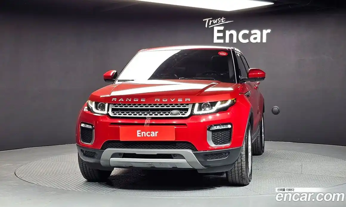 Land Rover Range-Rover Evoque 2017 2.0 гидро в Москве № 1837327, фото 3