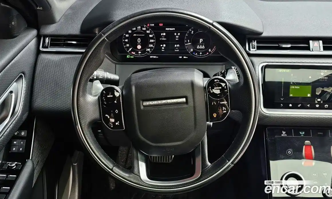 Land Rover Range-Rover Velar 2019 2.0 гидро в Москве № 1837356, фото 20