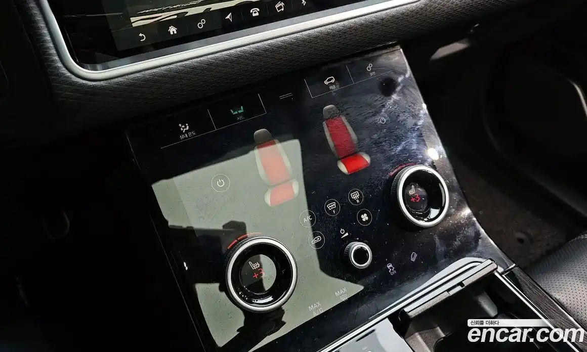 Land Rover Range-Rover Velar 2019 2.0 гидро в Москве № 1837356, фото 23