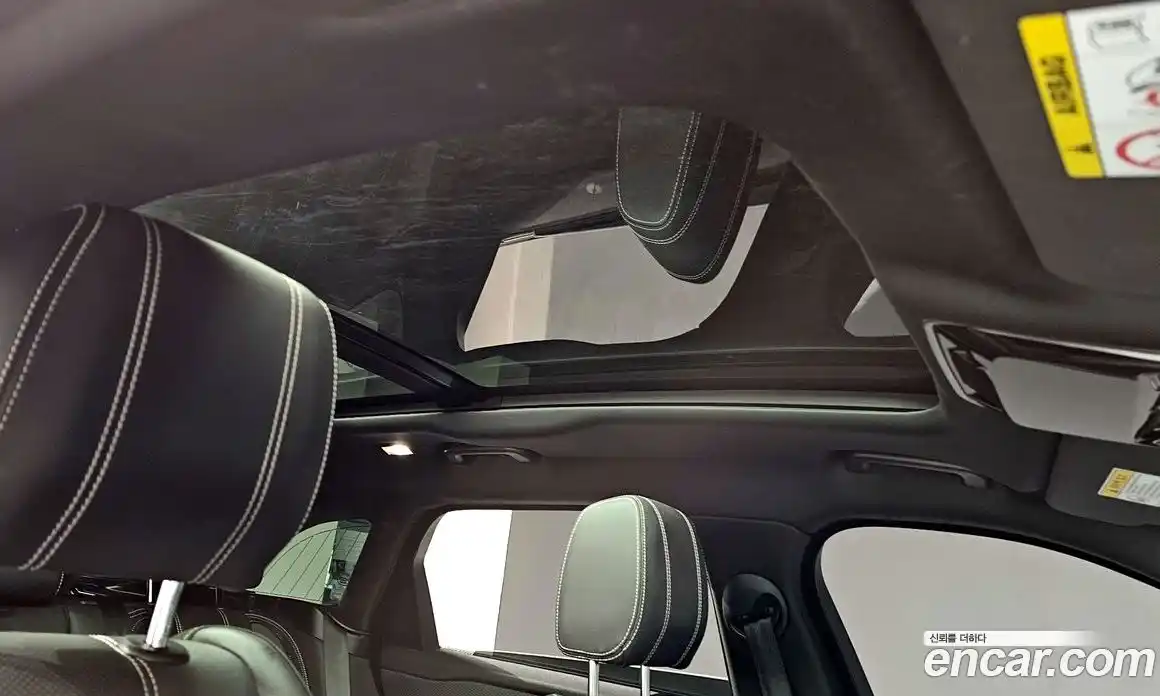 Land Rover Range-Rover Velar 2019 2.0 гидро в Москве № 1837356, фото 24