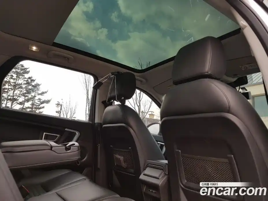Land Rover Discovery Sport 2016 2.0 гидро в Москве № 1837466, фото 13