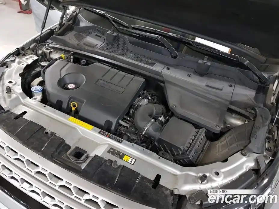 Land Rover Discovery Sport 2016 2.0 гидро в Москве № 1837466, фото 6