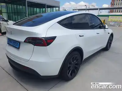 Tesla Model Y 2023 гидро, миниатюра 2