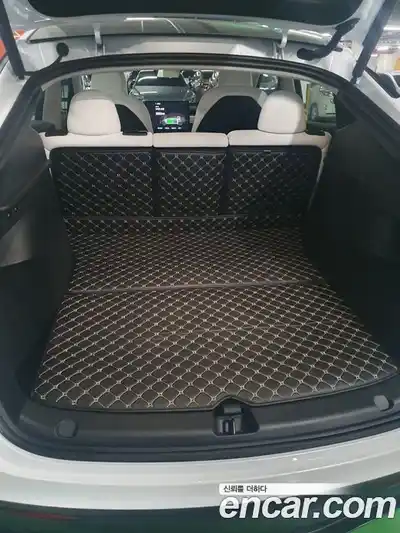 Tesla Model Y 2023 гидро, миниатюра 8