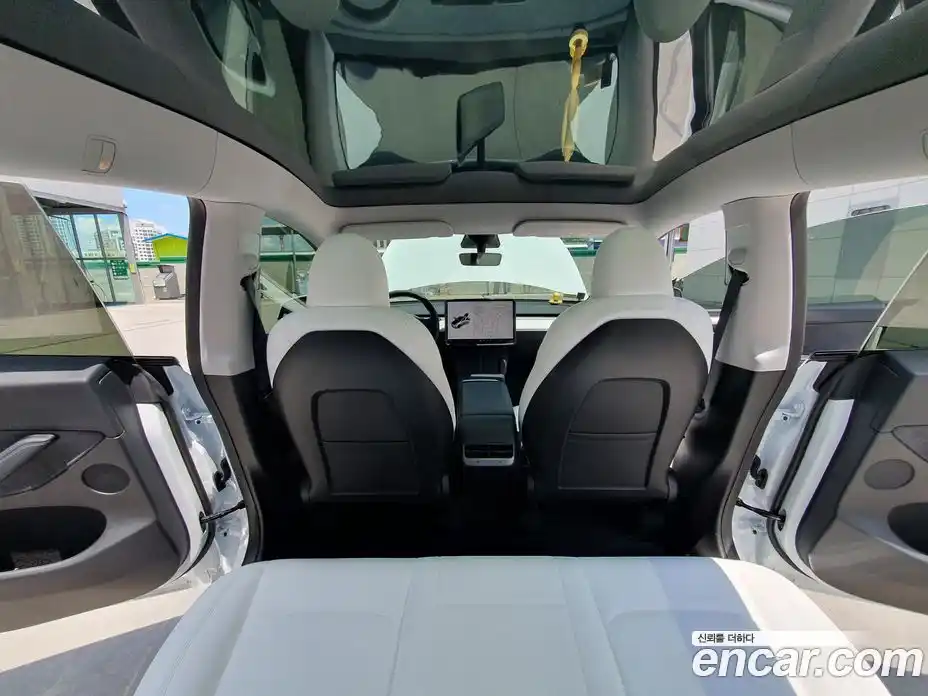 Tesla Model Y 2023 гидро, фото 10