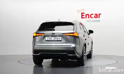 Lexus NX 2018 2.5 гидро в Москве № 1837945, миниатюра 4