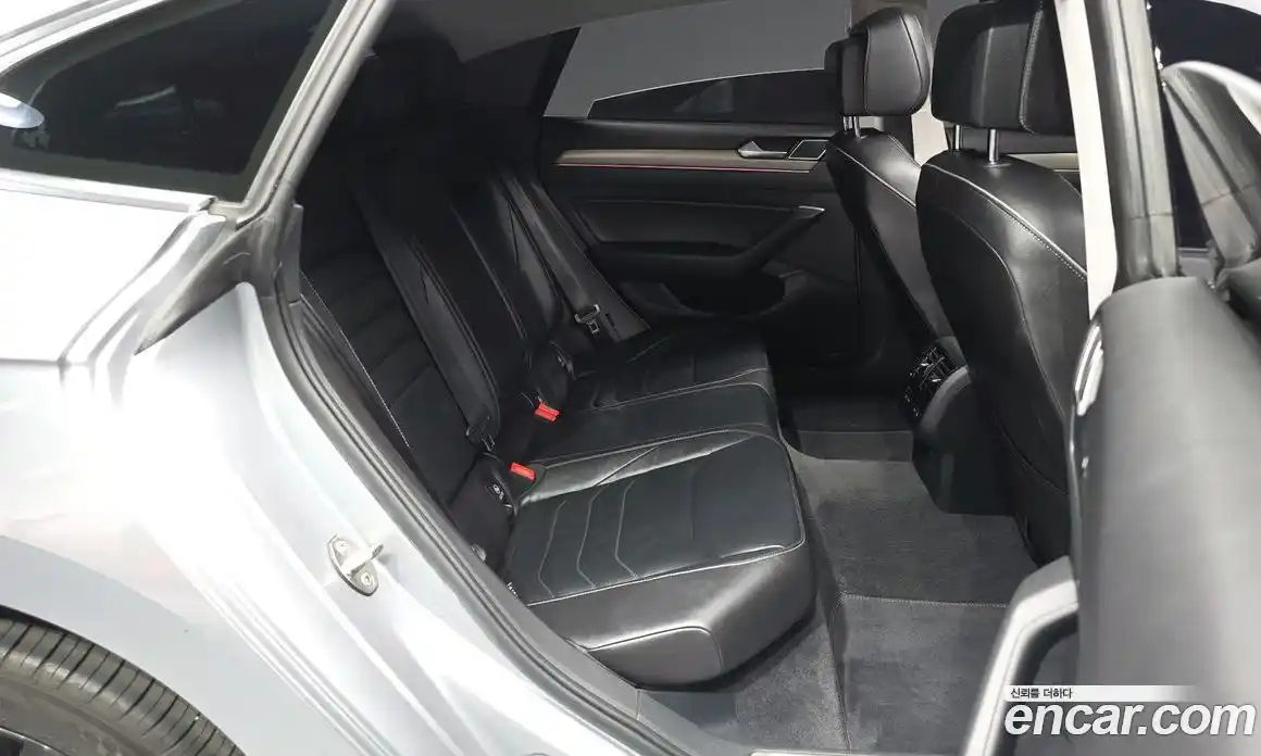 Volkswagen Arteon 2018 2.0 гидро в Москве № 1838093, фото 12