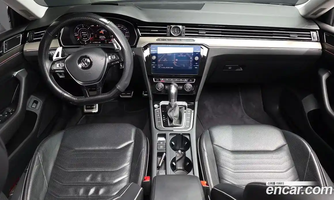 Volkswagen Arteon 2018 2.0 гидро в Москве № 1838093, фото 7