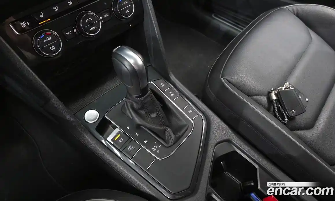 Volkswagen Tiguan 2020 2.0 гидро в Москве № 1838134, фото 12