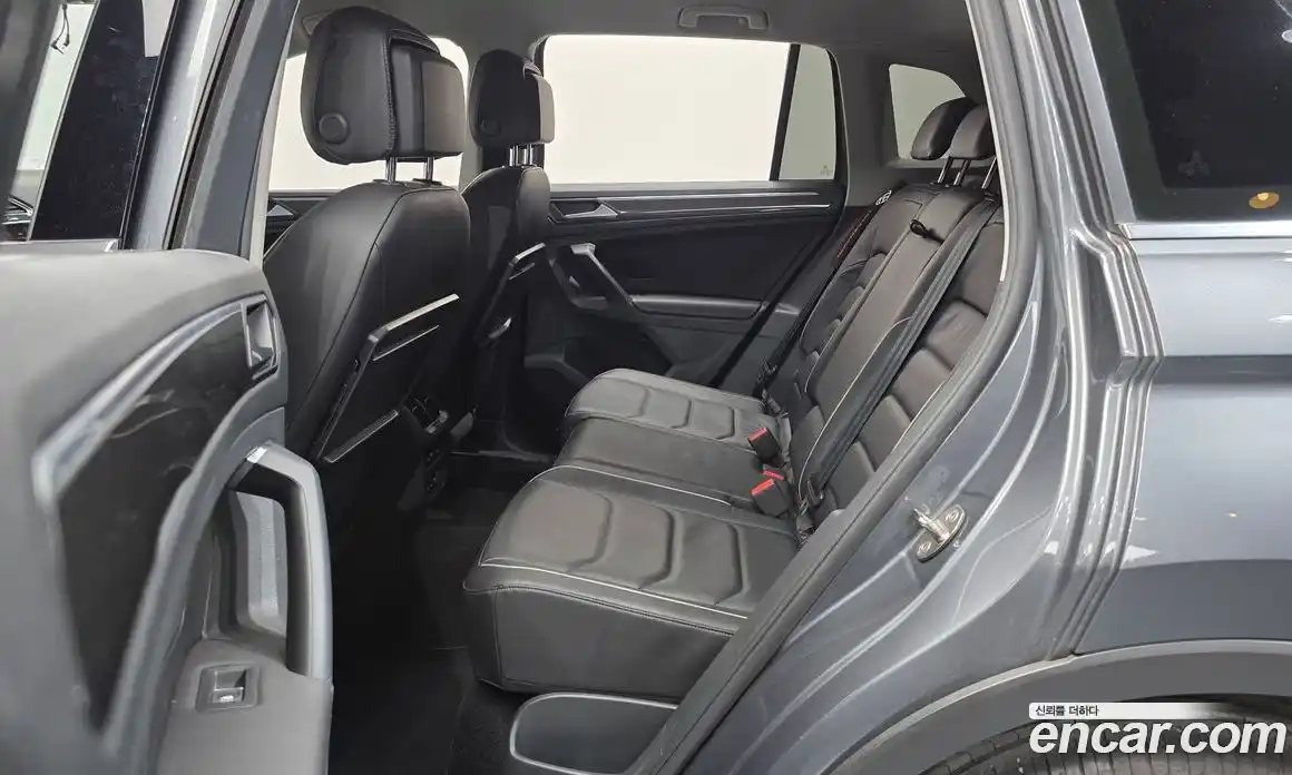 Volkswagen Tiguan 2020 2.0 гидро в Москве № 1838134, фото 18