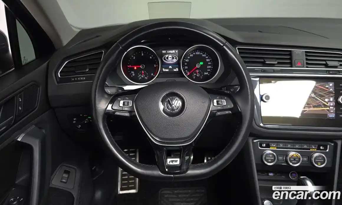 Volkswagen Tiguan 2020 2.0 гидро в Москве № 1838176, фото 18