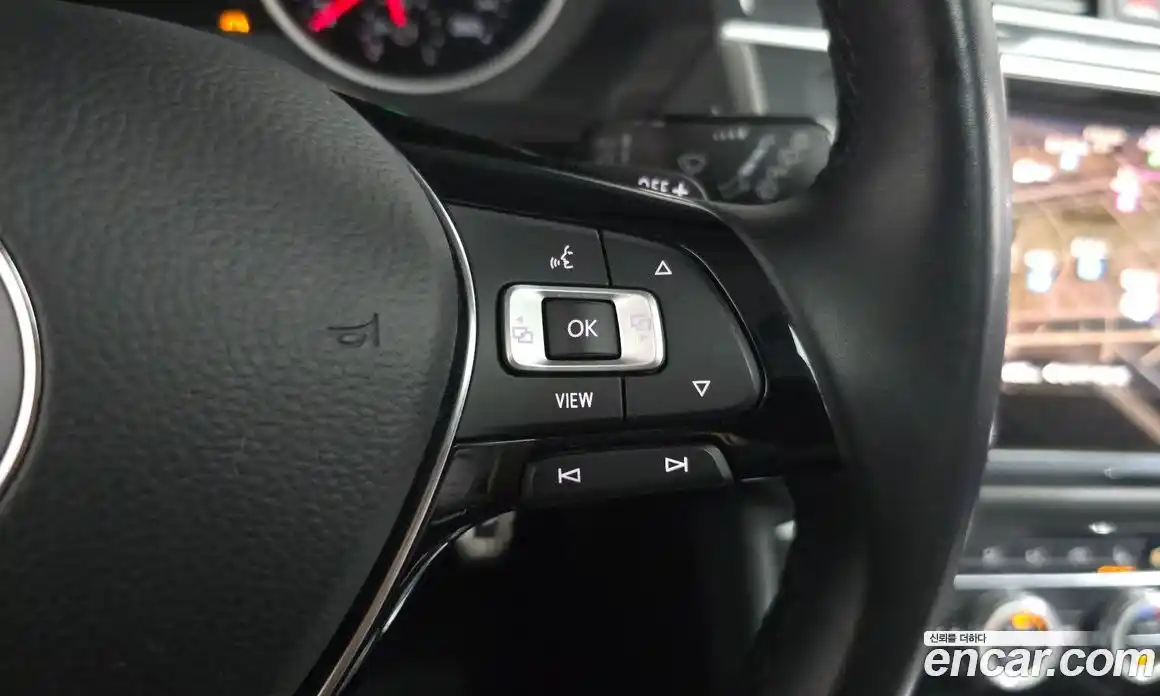 Volkswagen Tiguan 2020 2.0 гидро в Москве № 1838176, фото 31
