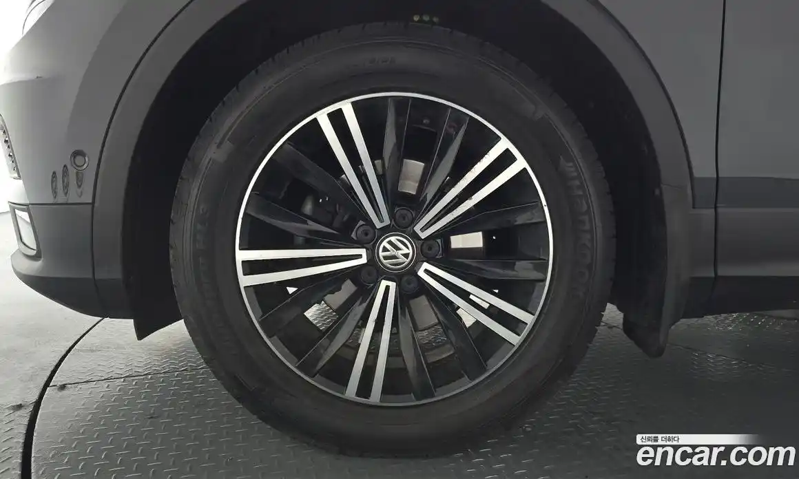Volkswagen Tiguan 2020 2.0 гидро в Москве № 1838176, фото 4