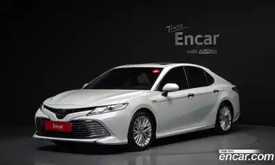 Toyota Camry, 2019
