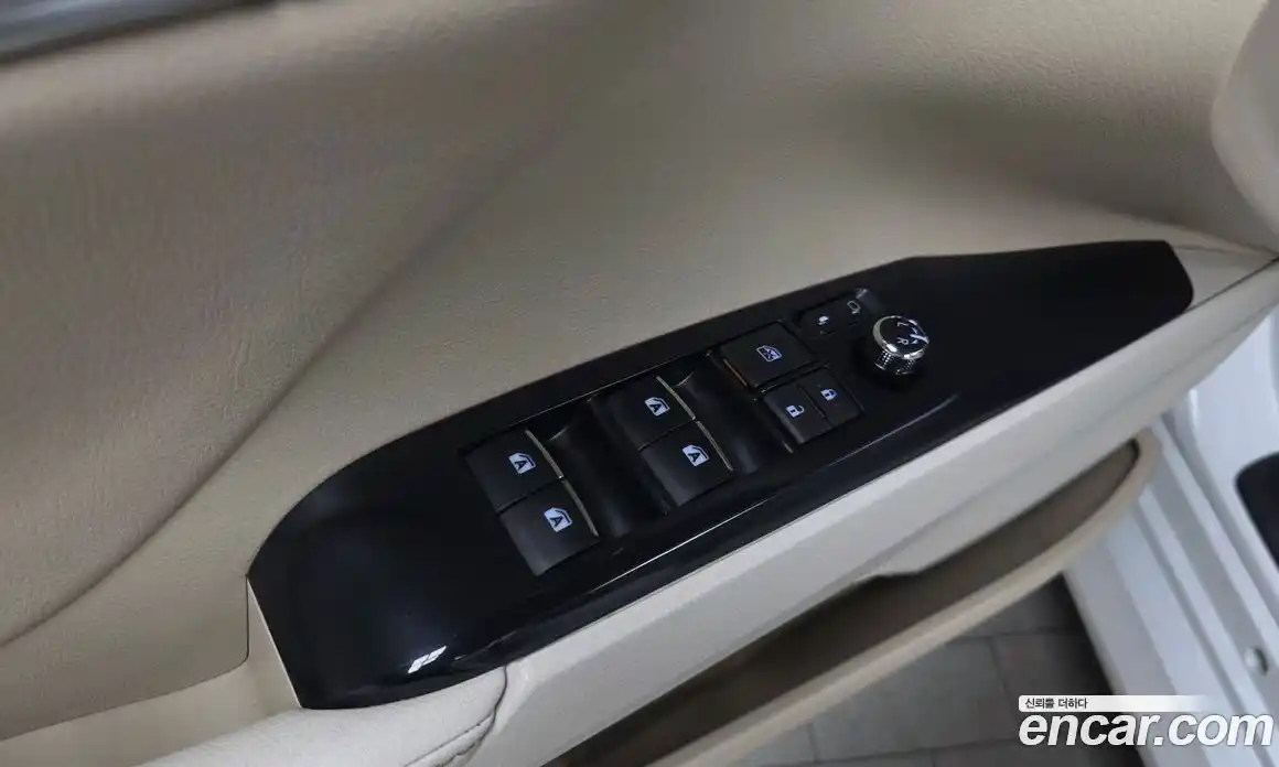 Toyota Camry 2019 2.5 гидро в Москве № 1838520, фото 27