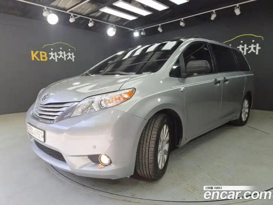 Toyota Sienna 2014 3.5 гидро в Москве № 1838563, фото 5