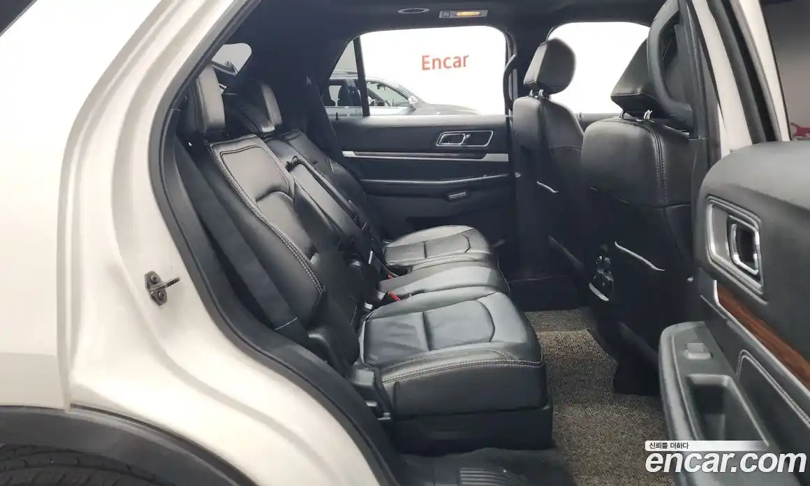 Ford Explorer 2017 2.3 гидро в Москве № 1838773, фото 16