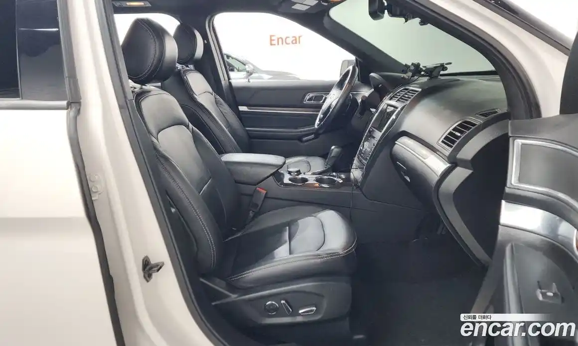 Ford Explorer 2017 2.3 гидро в Москве № 1838773, фото 17