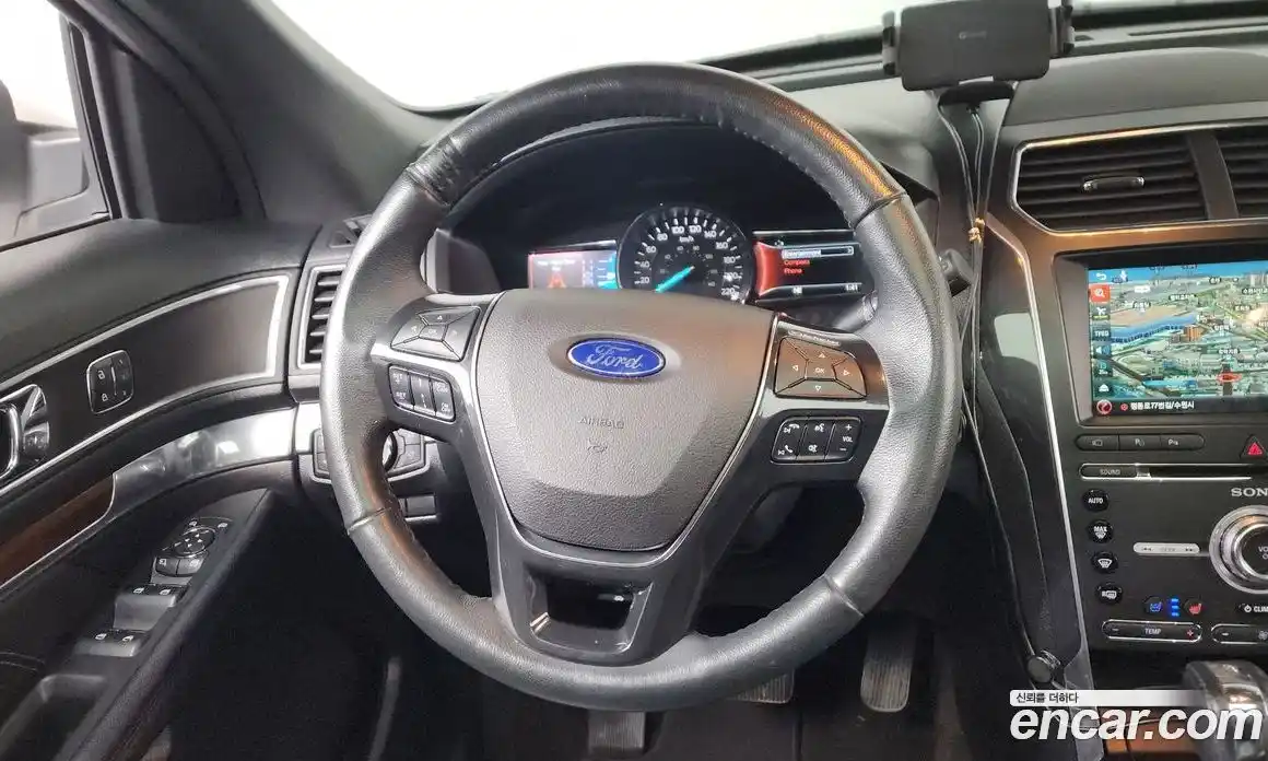 Ford Explorer 2017 2.3 гидро в Москве № 1838773, фото 18