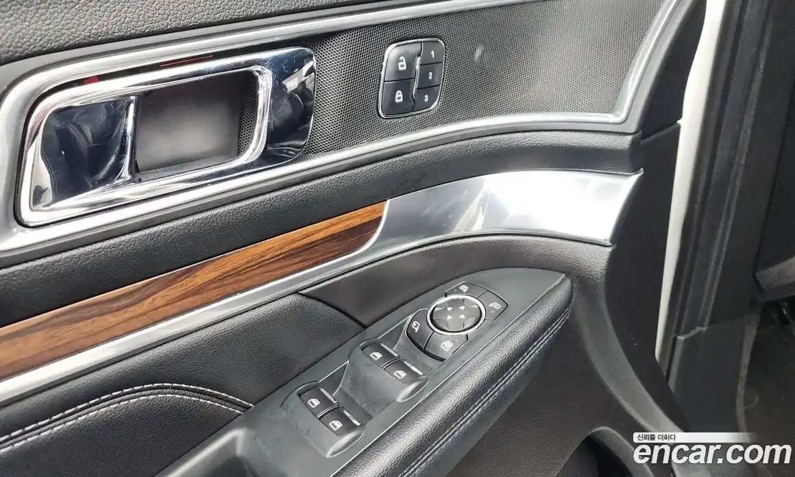 Ford Explorer 2017 2.3 гидро в Москве № 1838773, фото 37