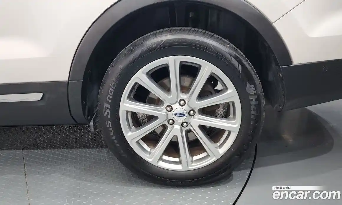 Ford Explorer 2017 2.3 гидро в Москве № 1838773, фото 7