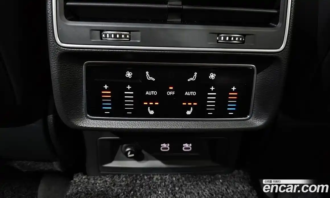 Audi Q8 2021 3.0 гидро в Москве № 196659, фото 18
