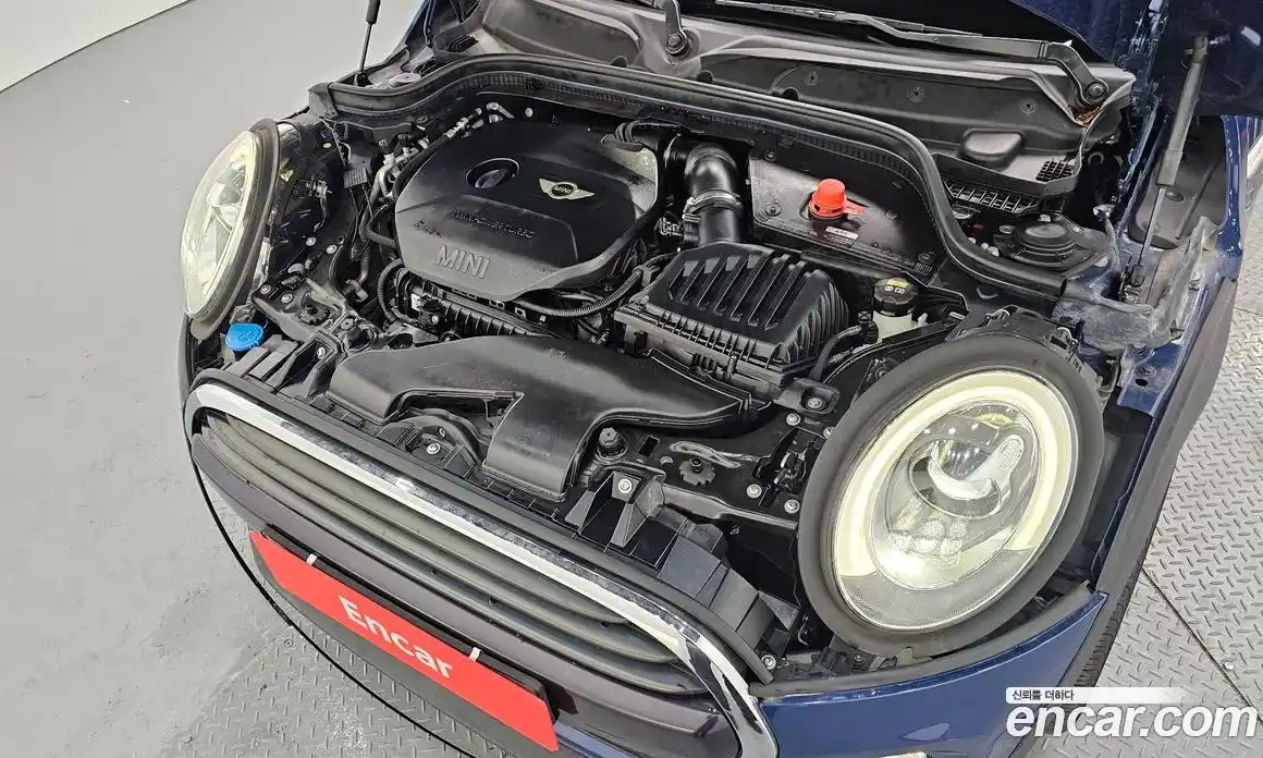 Mini Cooper 2018 1.5 гидро в Москве № 198325, фото 6
